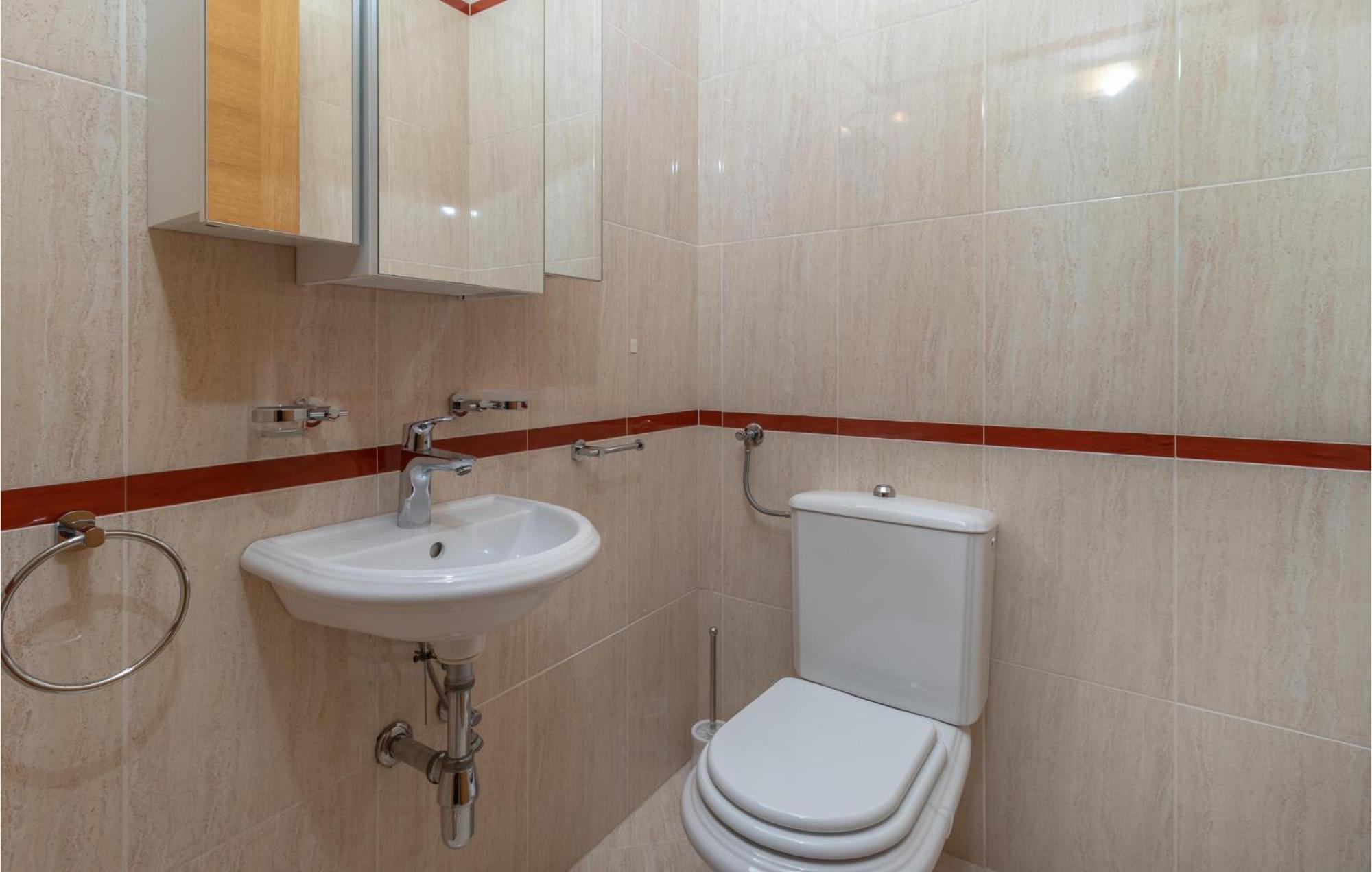 Lovely Apartment In Selce With House Sea View Exterior photo