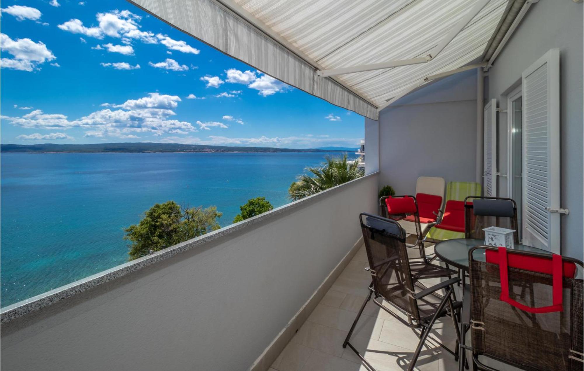 Lovely Apartment In Selce With House Sea View Exterior photo